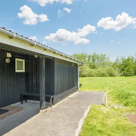 Semesterbostad Cozy Sauna House With Bbq - By Traum